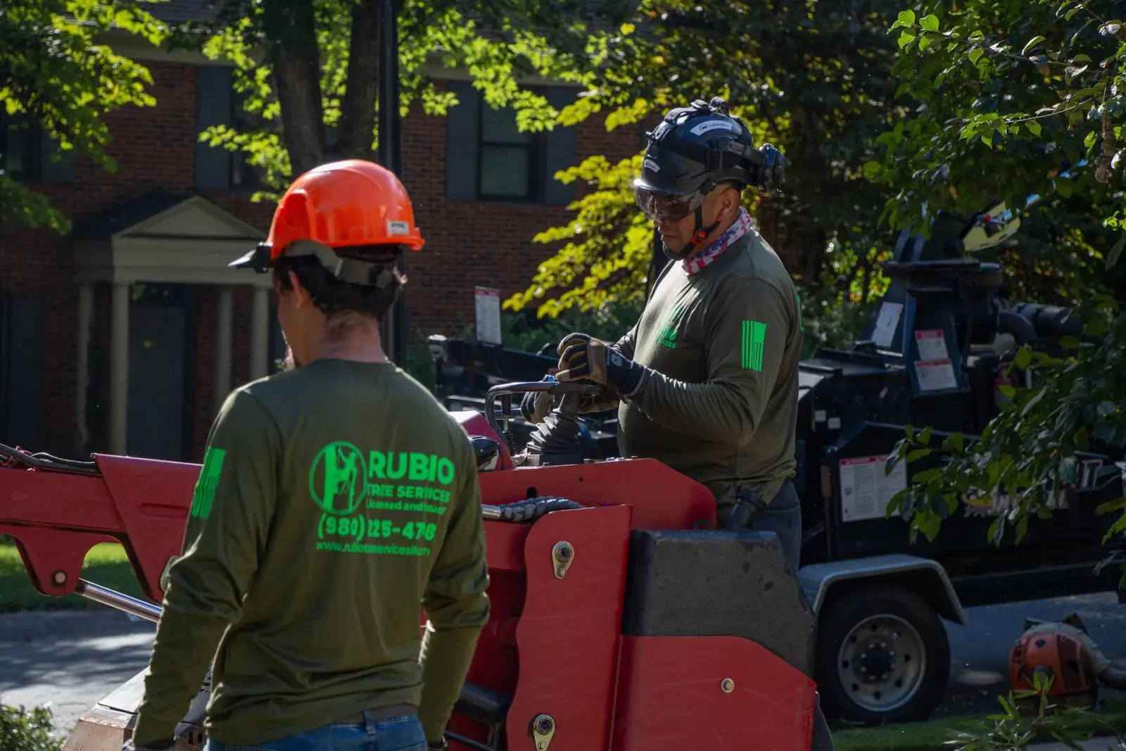 Team operating machinery